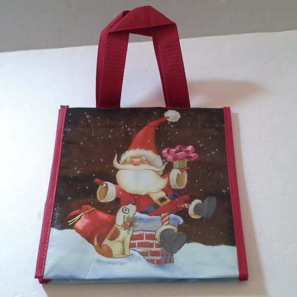 Lock and Lock Santa Climbing Down Chimney Tote - Picture 2 of 11